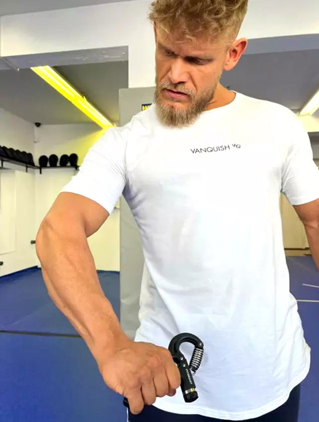 Everlast Hand Grip Strengthener A Real Game Changer in the World of F