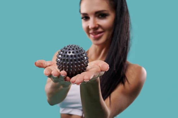 Revolutionize Your Massage Experience with the Trigger Point Massage Ball Roller: The Perfect Tool for Self-Relief and Recovery