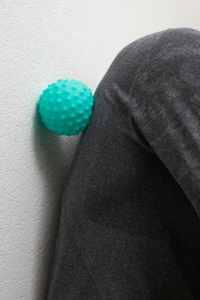 Introducing the Revolutionary Triggerpoint Handheld Massage Ball: The Ultimate Solution for Targeted Muscle Relief and Recovery
