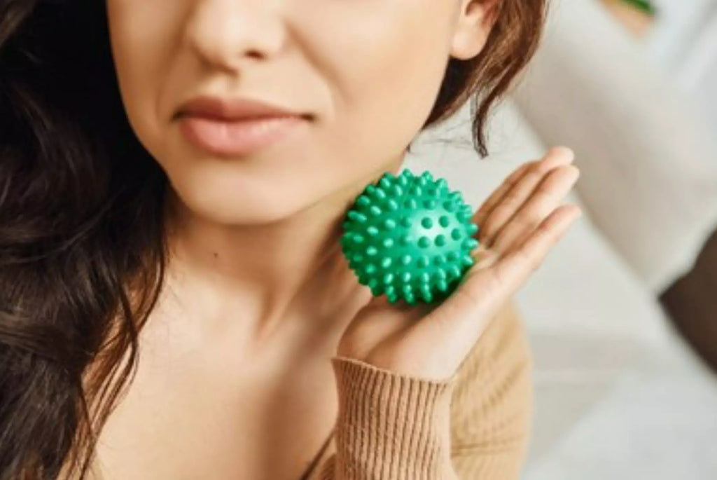 finger massage ball