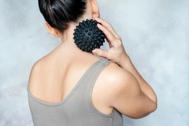 Introducing the Innovative Spiky Massage Ball for Neck: Relieve Muscle Tension and Promote Relaxation in Minutes