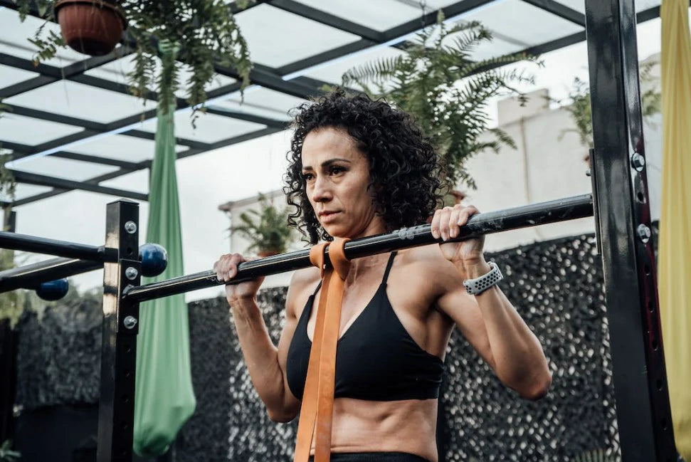 Achieve Maximum Fitness with GoFit Gravity Straps on Pull-Up Bars