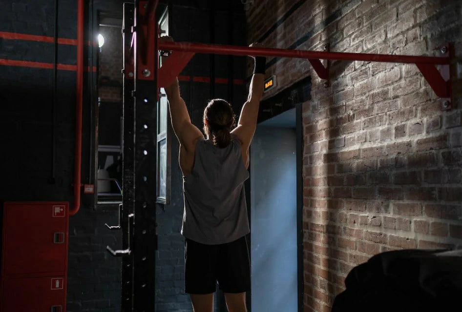 Weighted Pull-Ups CrossFit