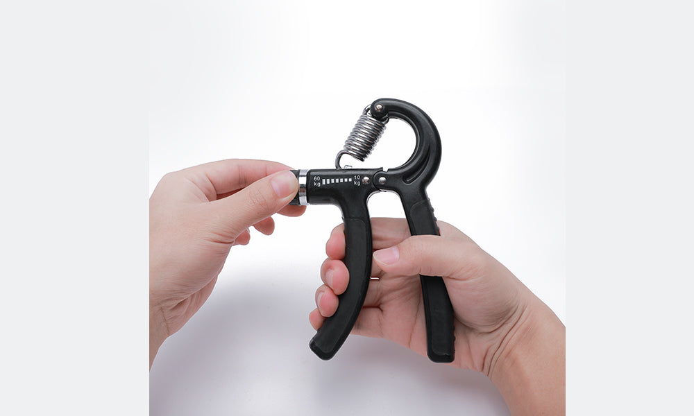 FitBeast Hand Grip Strengthener Workout Kit (5 Pack) Forearm Grip Adjustable Resistance Hand Gripper, Finger Exerciser, Finger Stretcher, Grip Ring &a